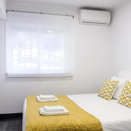 01 Nice Flat By Olivais Apartment